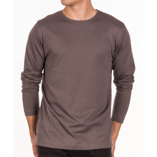 basic long sleeve t-shirt